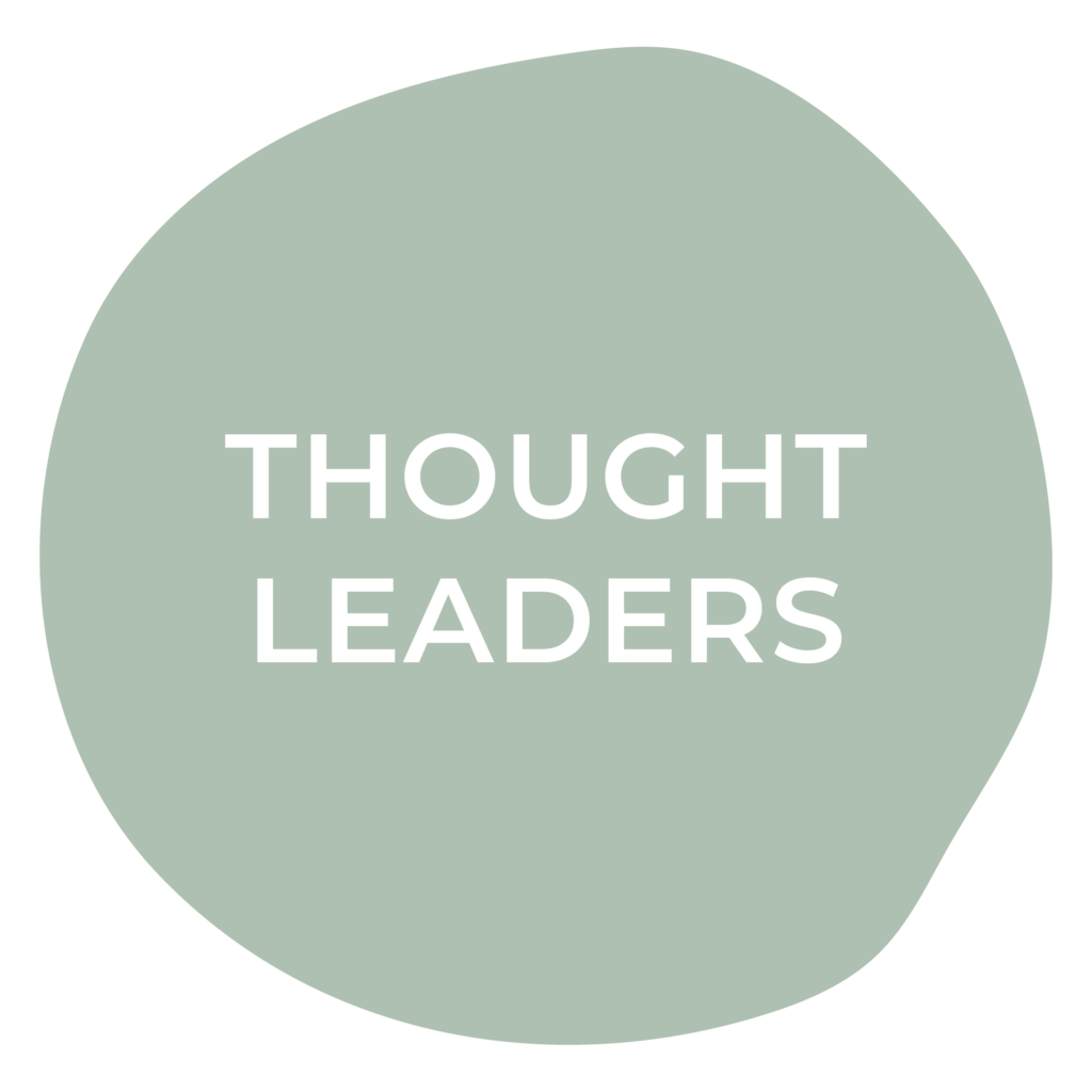 Green circle with the words thought leaders.